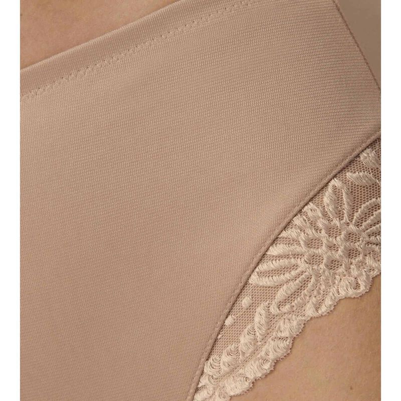 Triumph Ladyform Soft Maxi image number 2